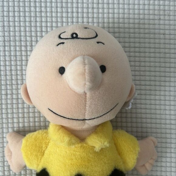 NWT Cedar Fair Peanuts Charlie Brown/Chuck 12" Plush Stuffed Toy #709830 - Picture 2 of 5